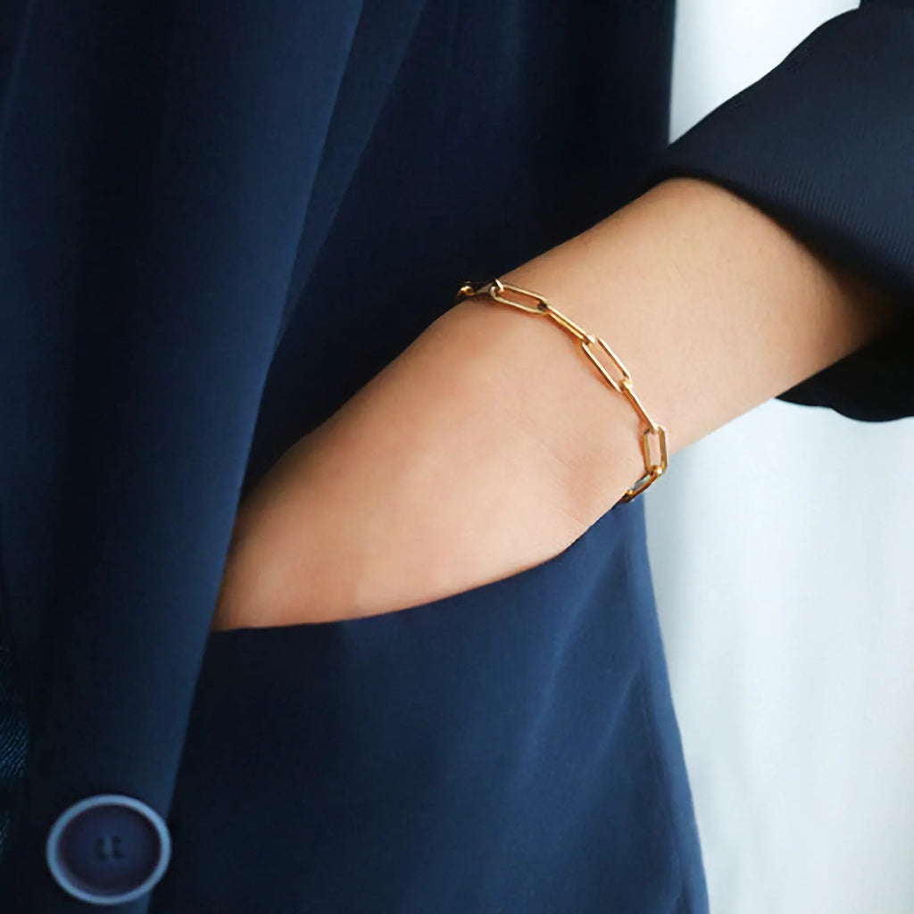 Women's Fine Paperclip Link Chain Bracelet