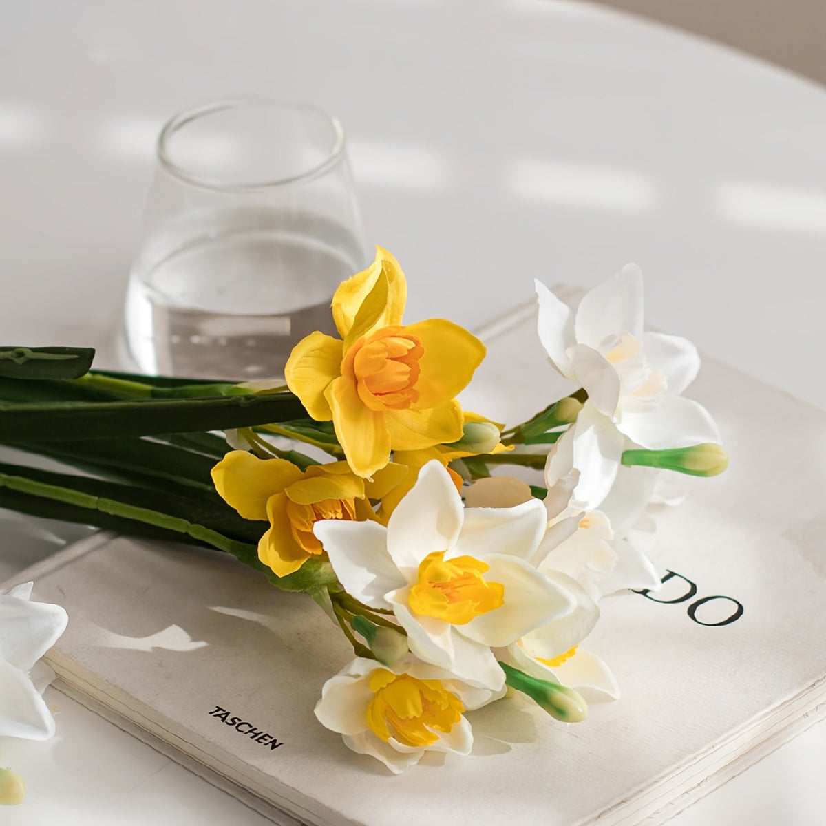 Set of 5 Artificial Daffodil Flowers for Vase Arrangements