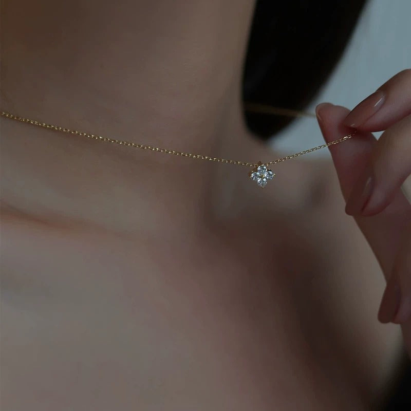 Delicate Crystal-Style Pendant Necklace for Women