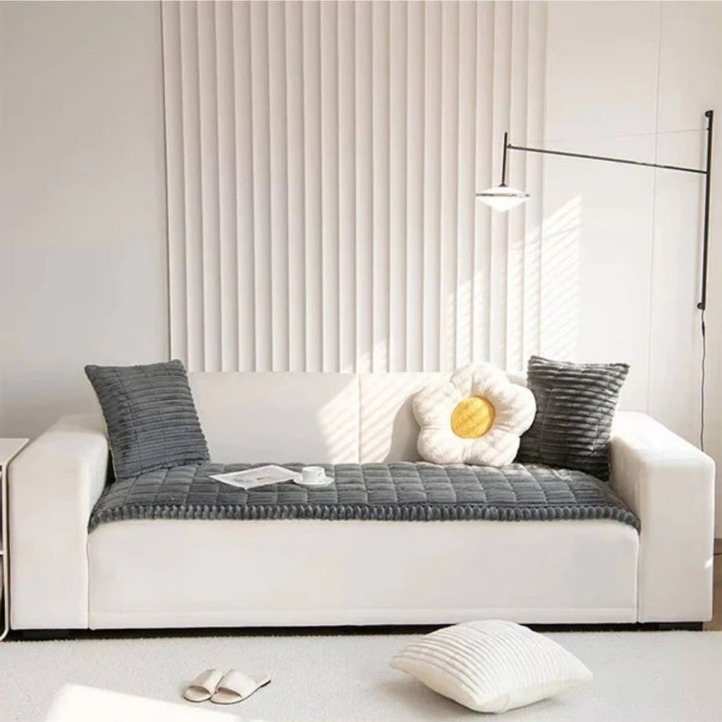 Quilted Non-Slip Sofa Protector for Pets