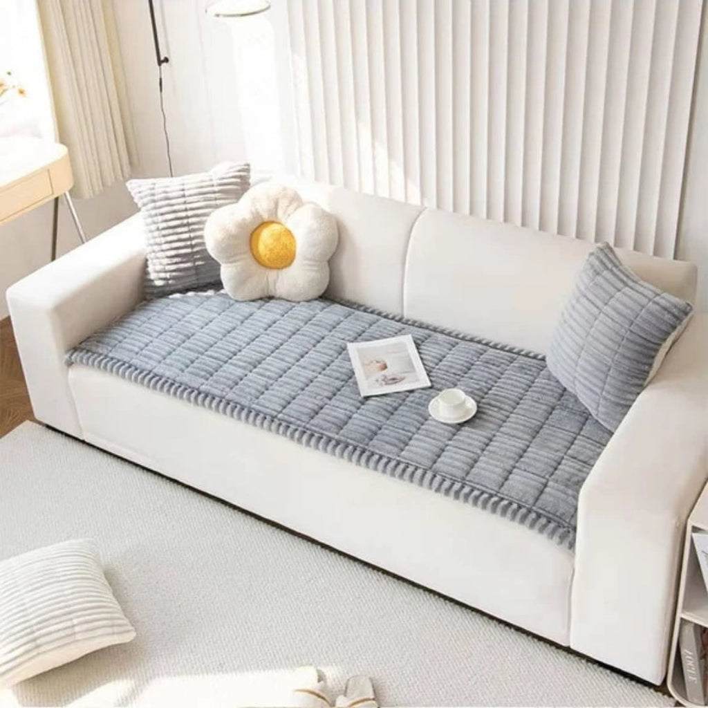 Quilted Non-Slip Sofa Protector for Pets