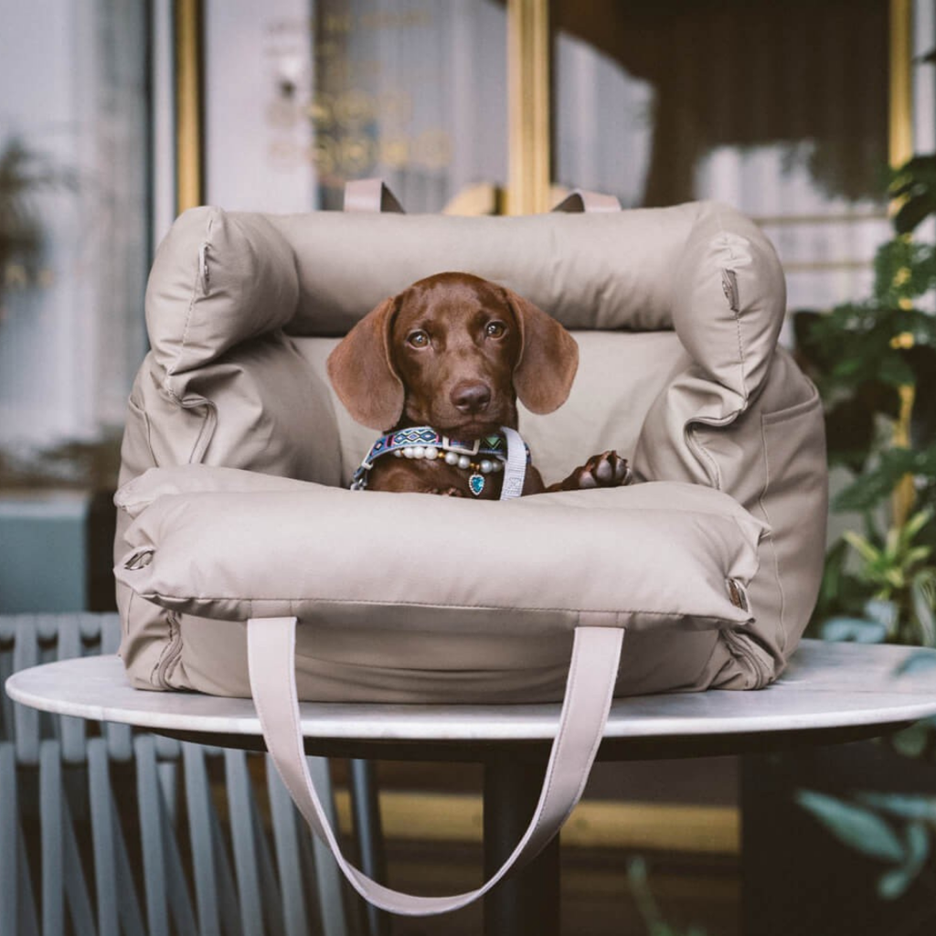 Portable Pet Carrier Bed with Shoulder Strap and Pockets