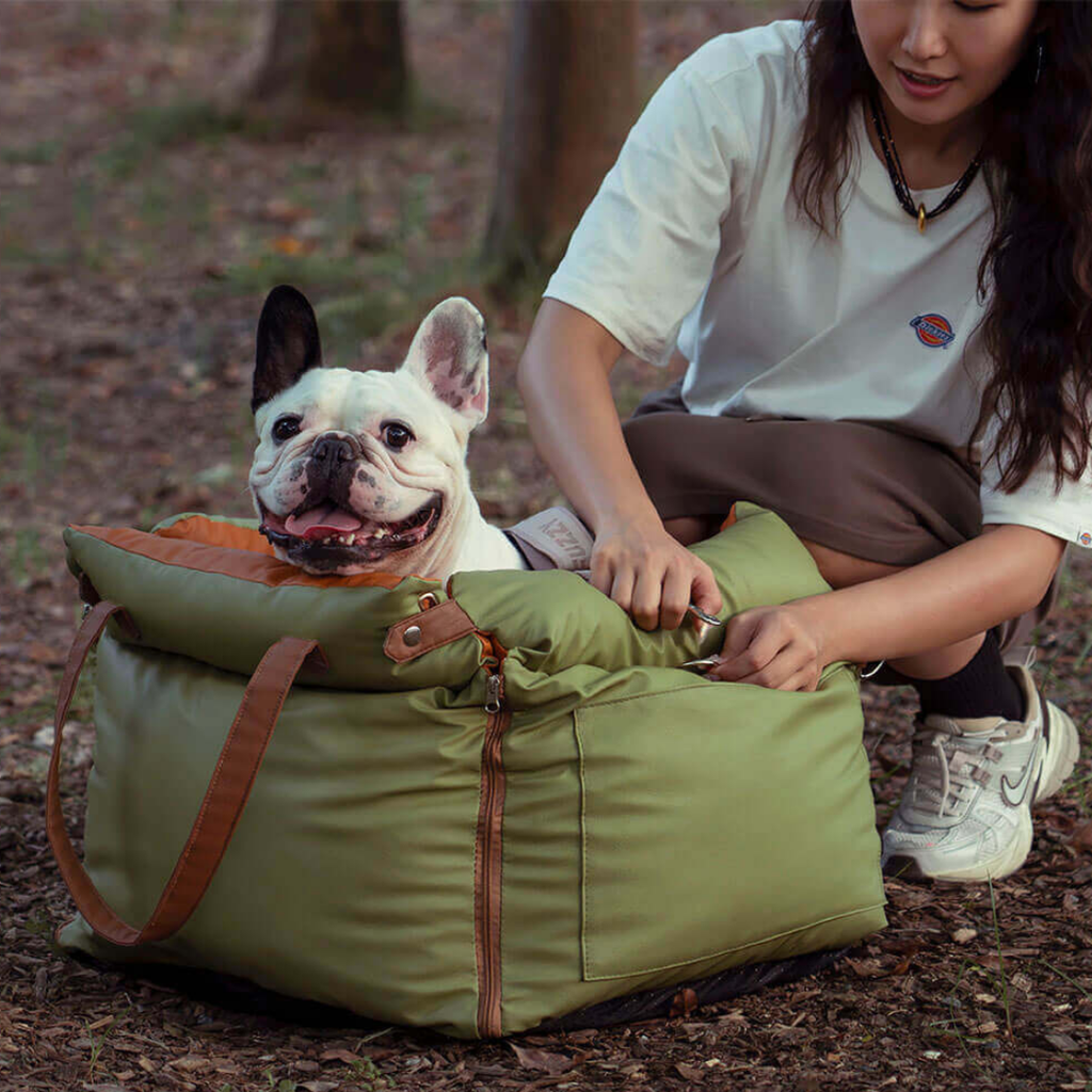 Portable Pet Carrier Bed with Shoulder Strap and Pockets