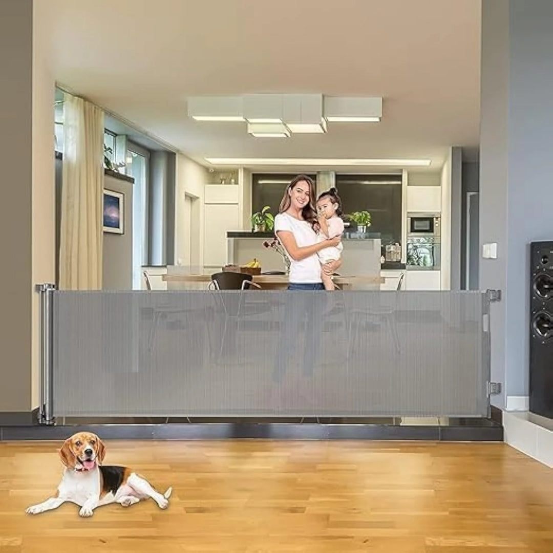 Retractable Mesh Safety Gate for Babies and Pets