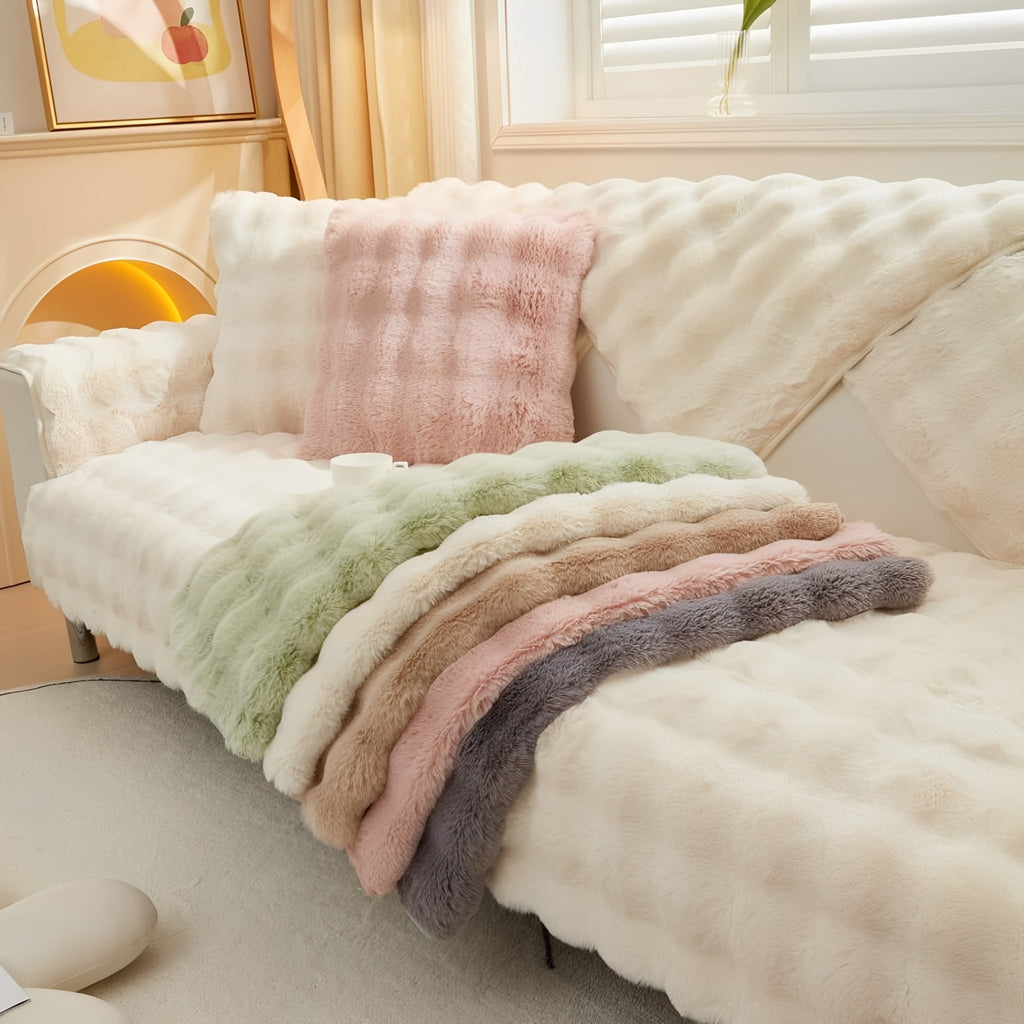 CuddleLock Plush Grid Sofa Cover