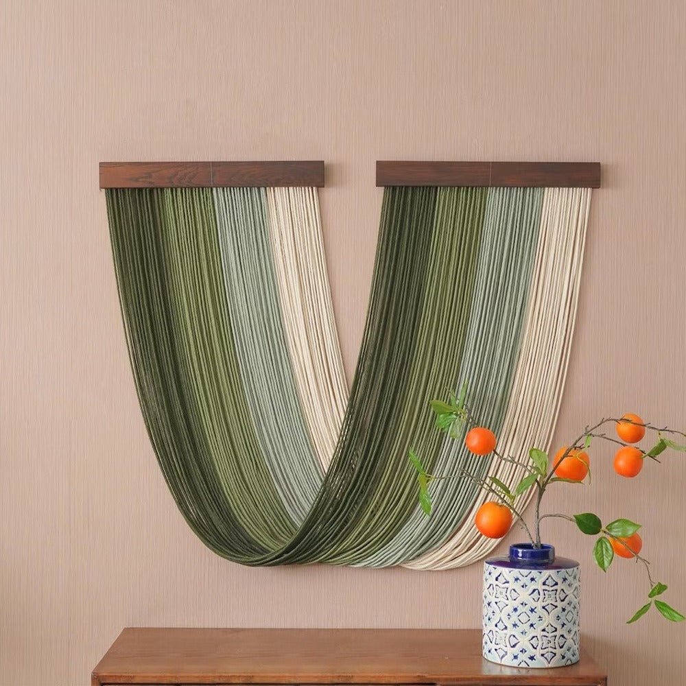 Rope Wall Hanging with Wooden Bar