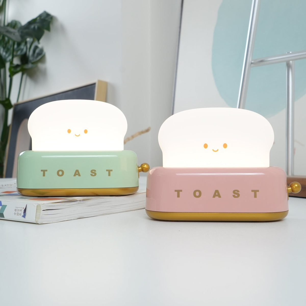 Toaster Lamp, Novelty Light with Glowing Toast