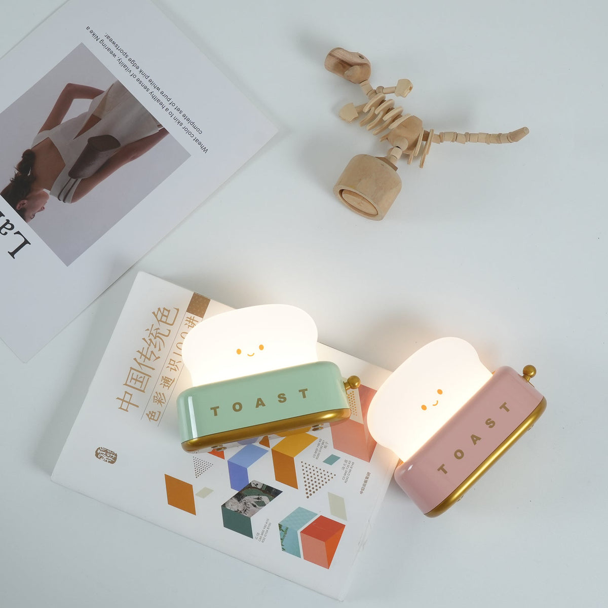 Toaster Lamp, Novelty Light with Glowing Toast