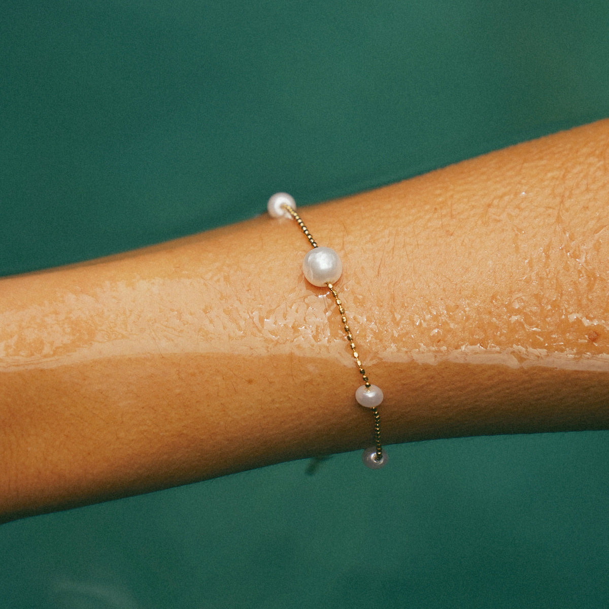 Women's Adjustable Pearl-Style Chain Bracelet