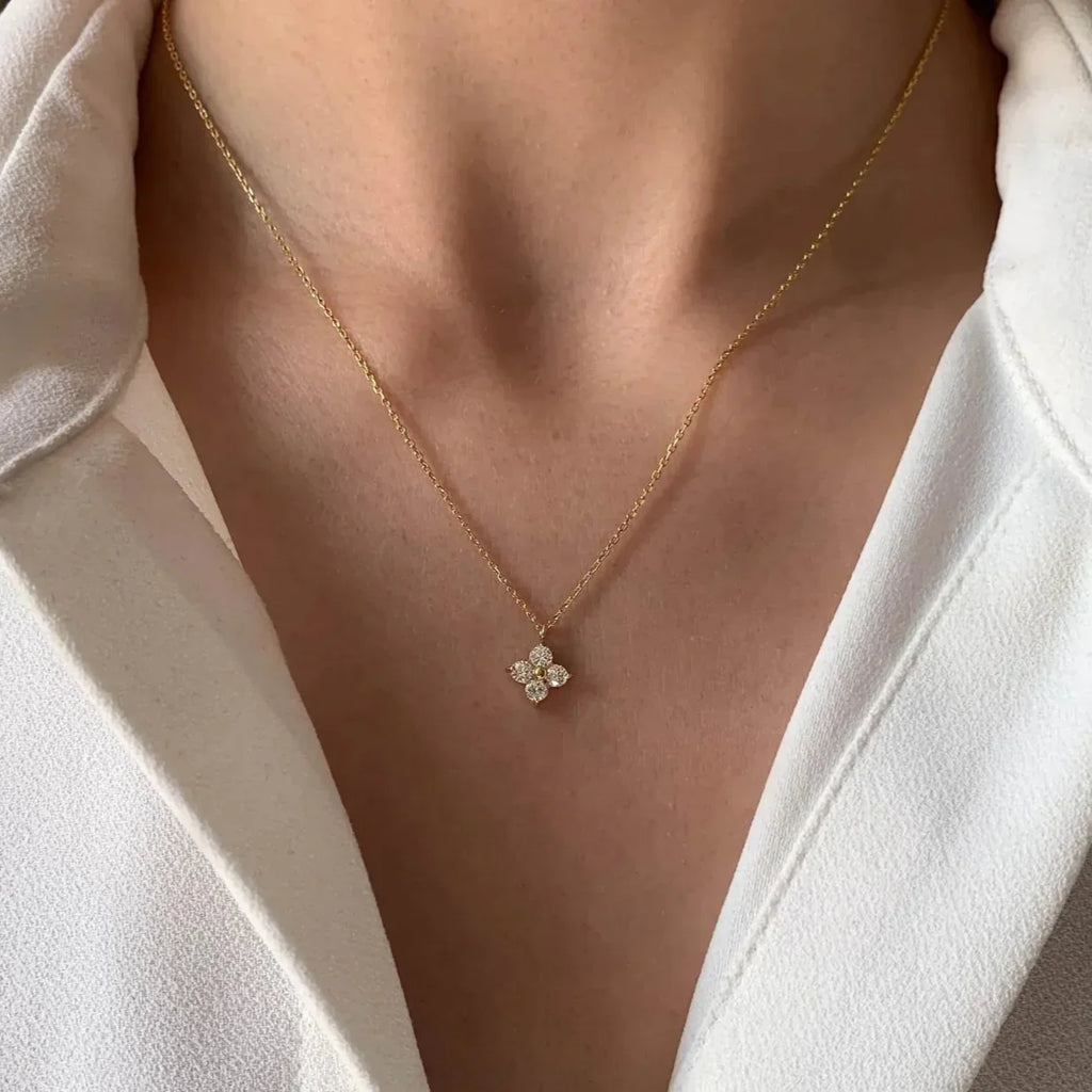 Delicate Crystal-Style Pendant Necklace for Women